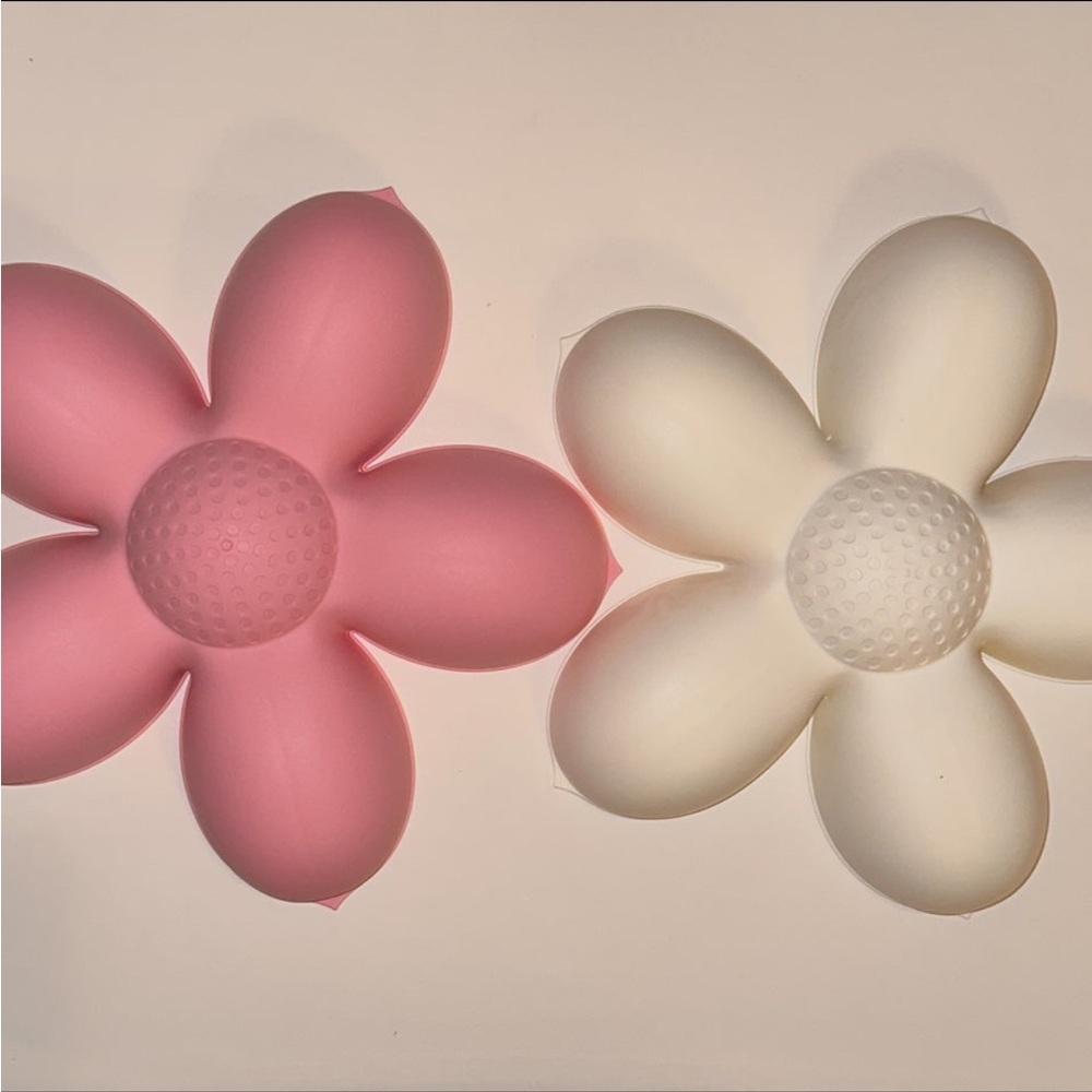 IKEA Smila Blomma Plug In Flower Wall Lamp